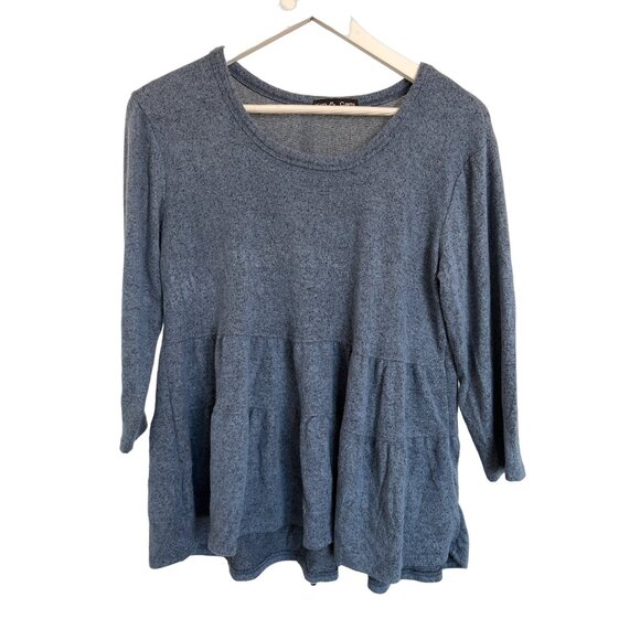 Kim & Cami Buttery Soft Top - Picture 2 of 5